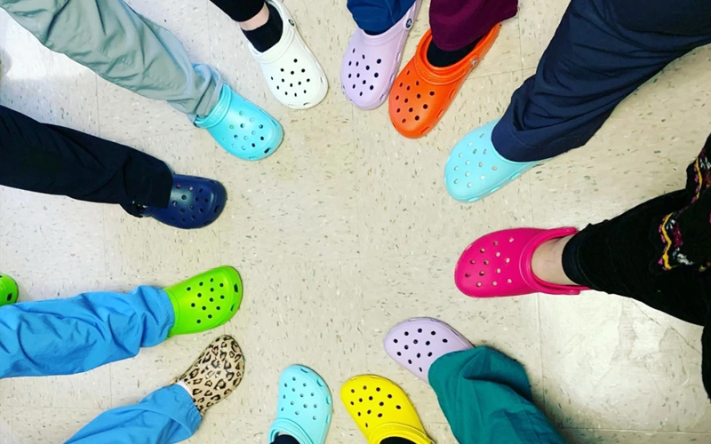 Why Doctors and Nurses Like to Wear EVA Clogs？